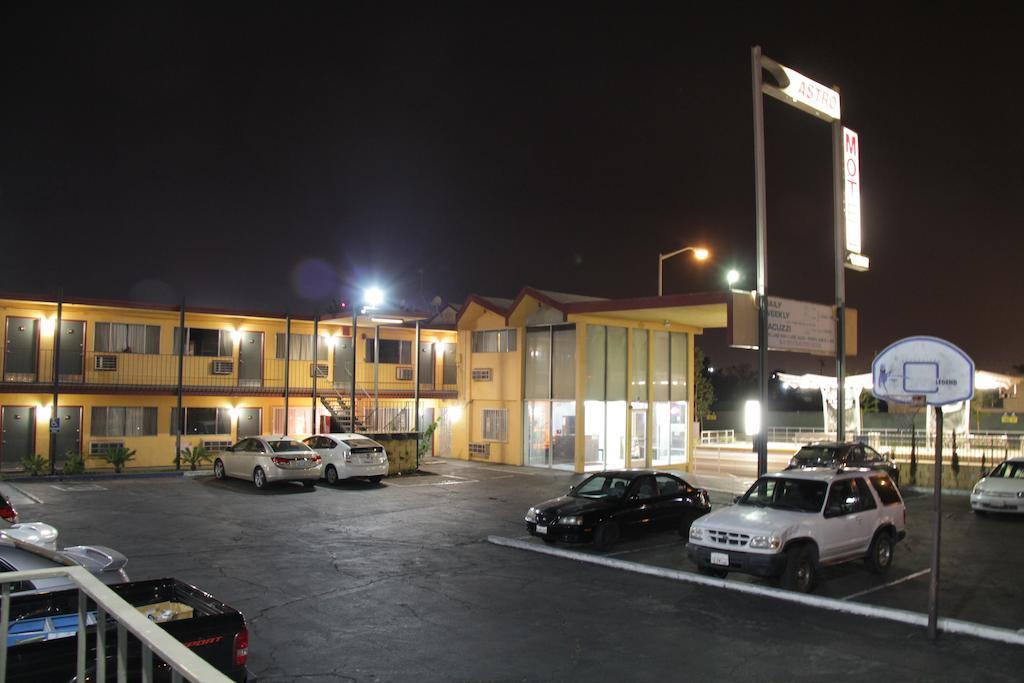 Astro Motel San Bernardino Exterior photo